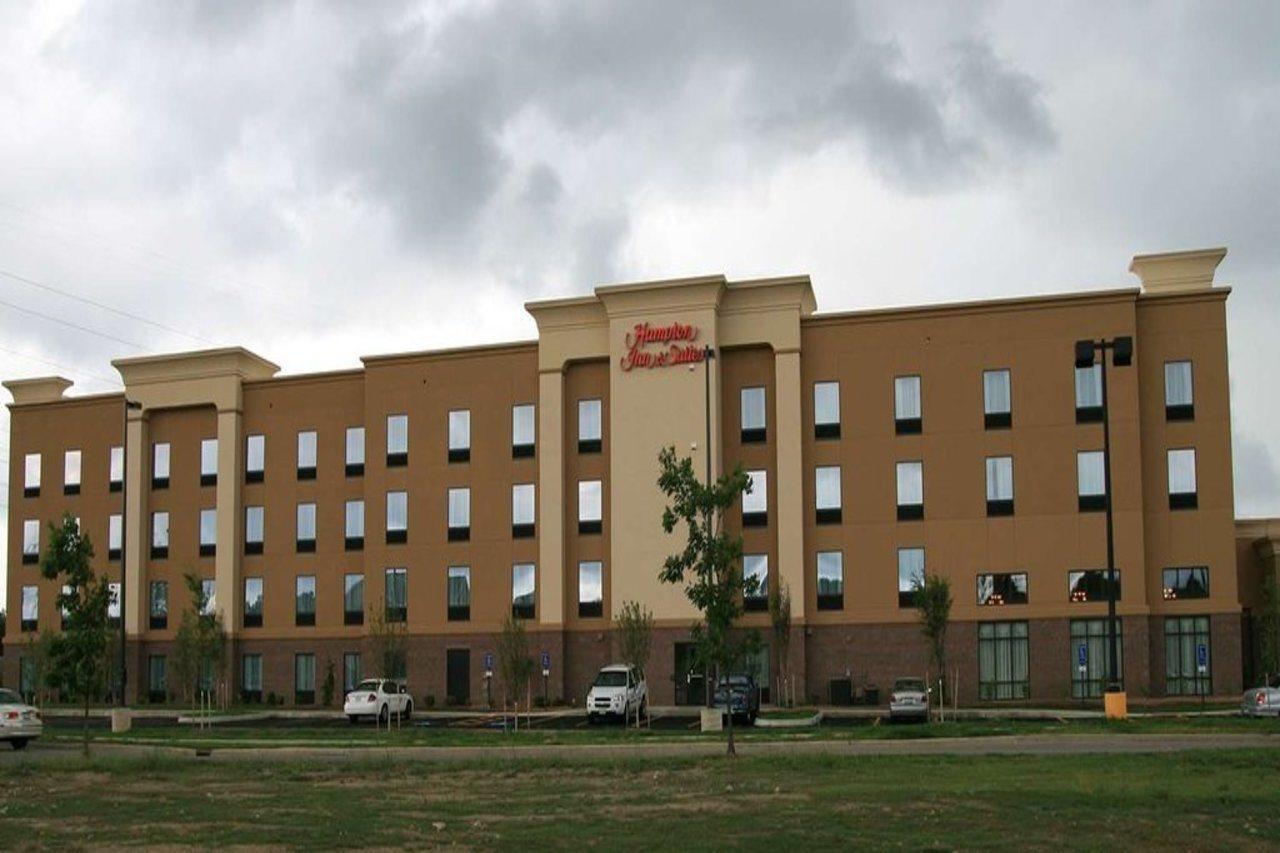 Hampton Inn & Suites Cleveland-Ментор Экстерьер фото